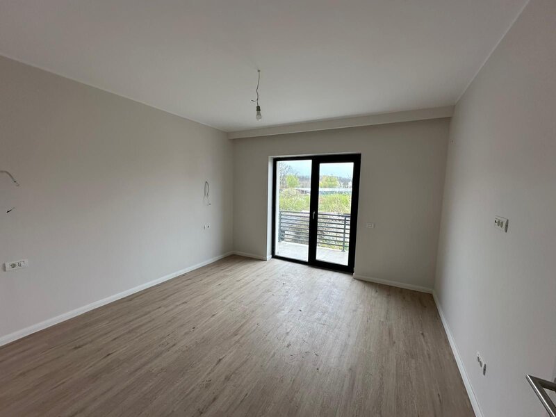 Mogosoaia, vila cu 3 bai si incalzire in pardoseala,